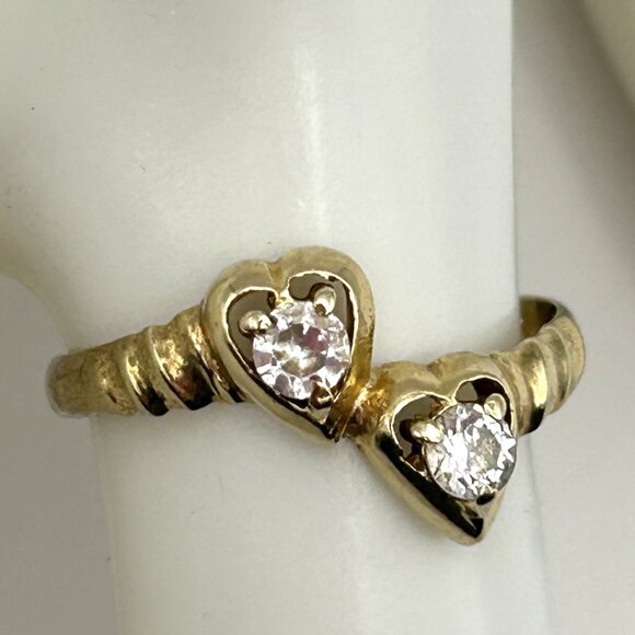14K Turkey Ring Size 6.5 Two Stone CZ Heart Design - Picture 11 of 13